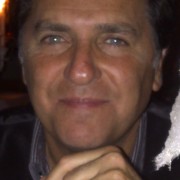 Dr Carlos Yahni Roberto